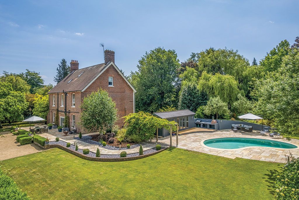 House for sale with an indoor gym: Whitelands, Battle, East Sussex