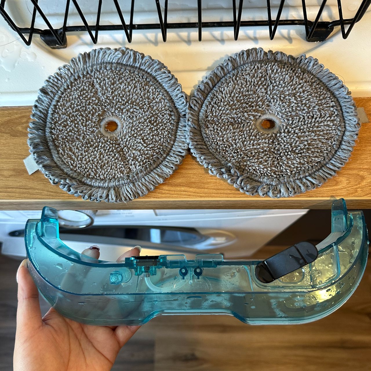 Bosch Unlimited 7 Aqua cordless vacuum and mop testing process