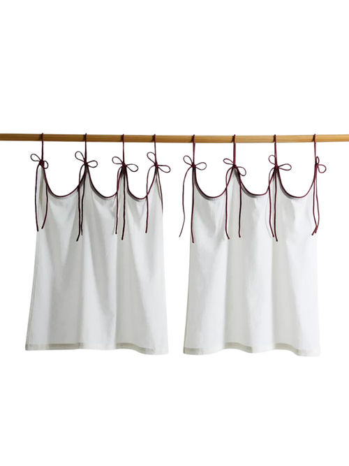 Scalloped Tie-Top Caf&eacute; Curtain Set