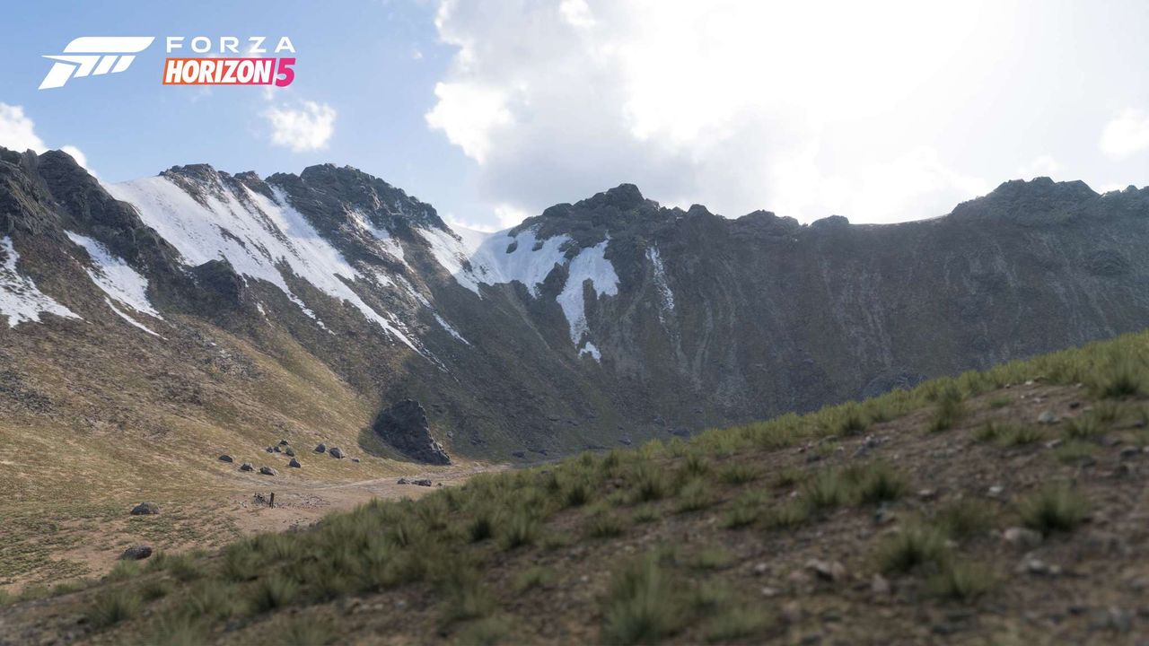 Official screenshot of the Forza Horizon 5 world.