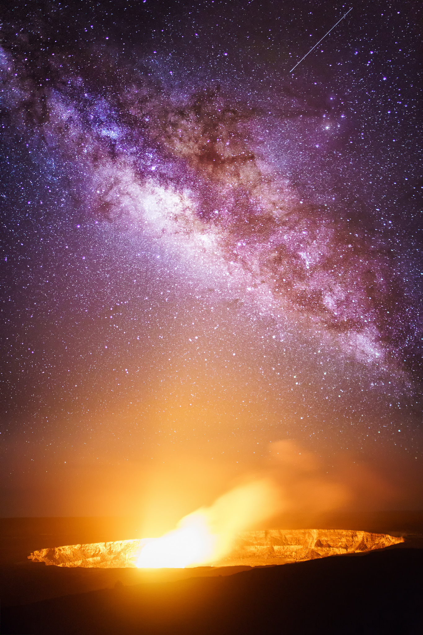 Milky Way from Halemaumau Crater