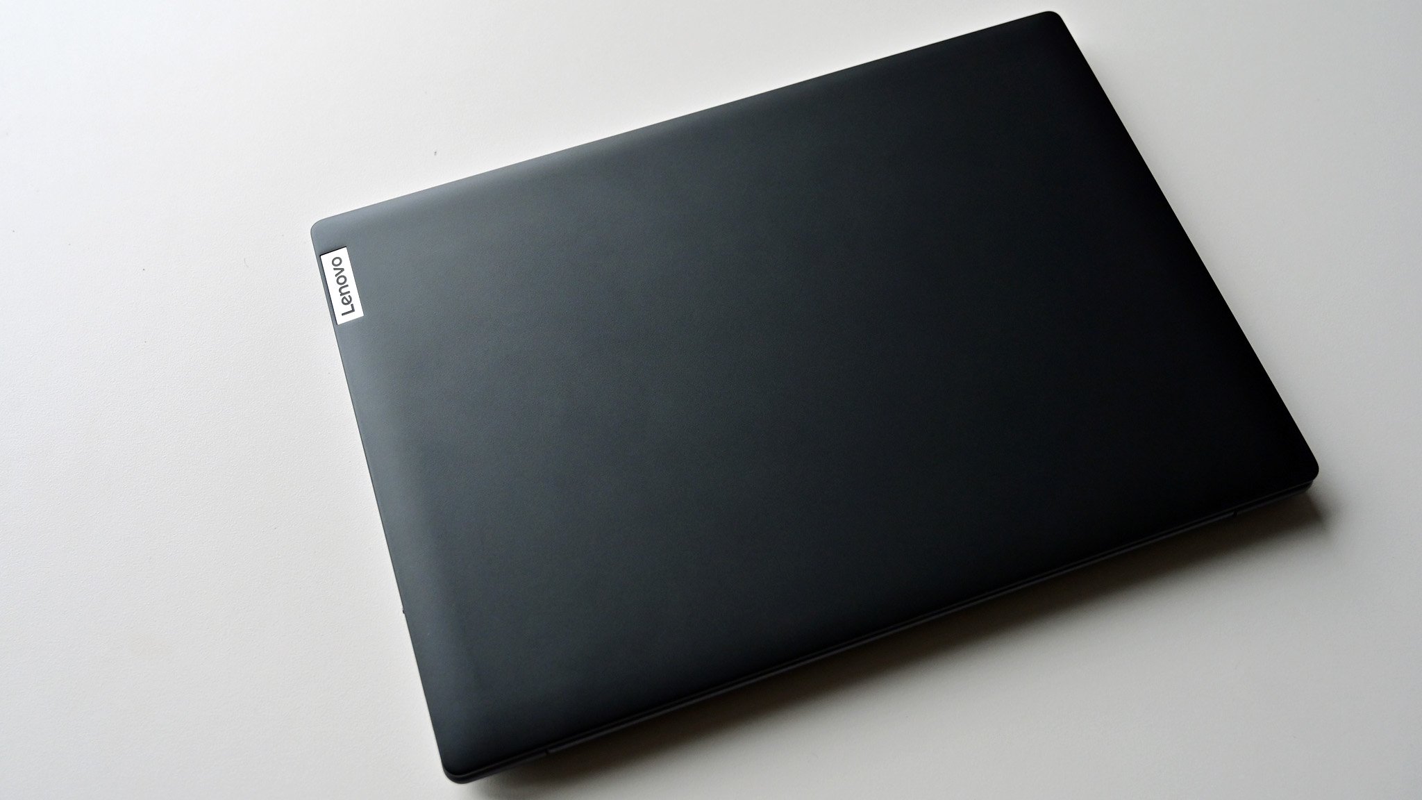 Lenovo 7i Carbon 2022