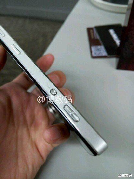 Lenovo Vibe Z3 Pro buttons