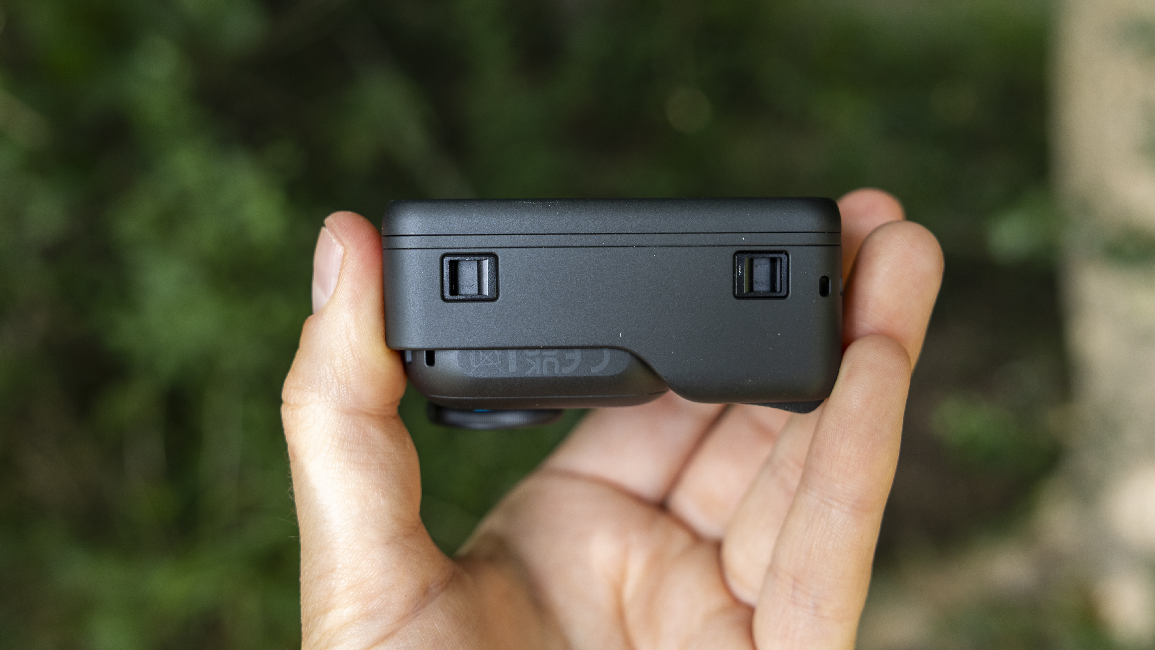 The underneath view of the Insta360 GO Ultra camera