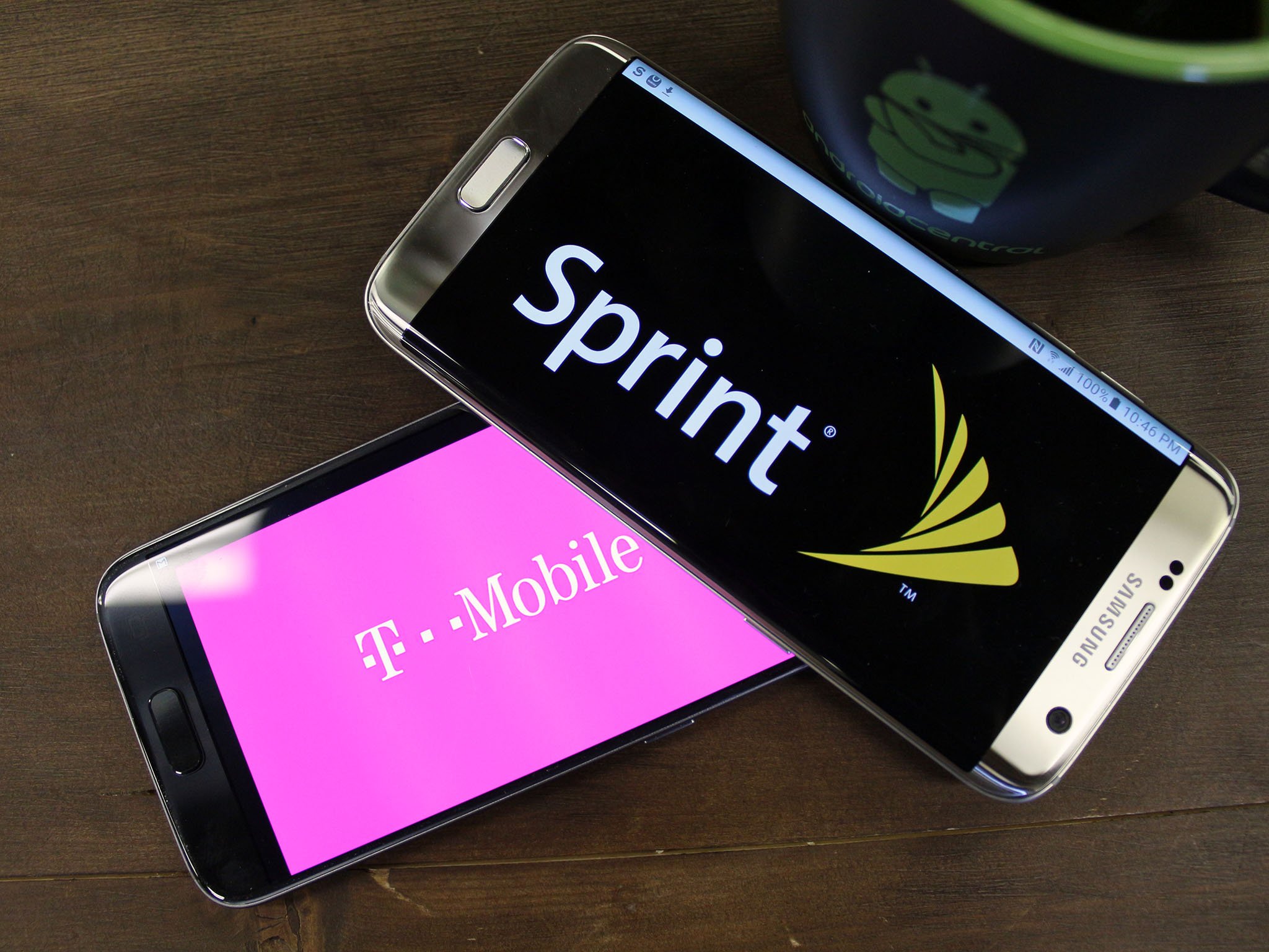 V mobile me. T mobile Sprint. T mobile vs Sprint. T mobile. Tmobile.