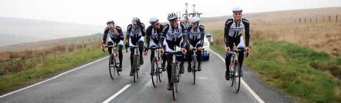 Time to pull a few faces while the camera is on the team
