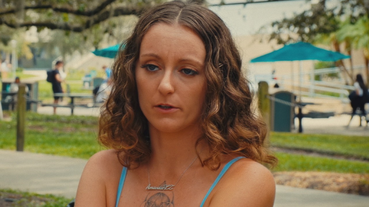 Amanda talking to Danny