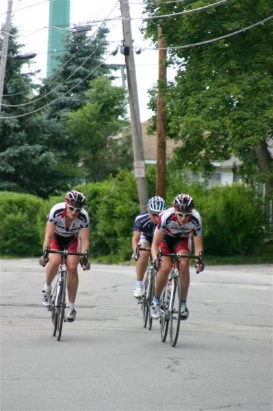 Men race in Fitchburg State College Circuit Race
