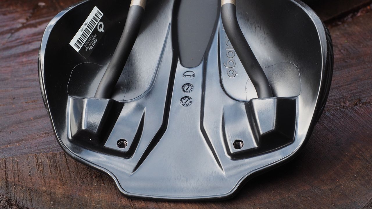 Prologo Scratch M5 AGX saddle rail details