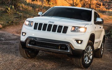 Midsize Crossovers: Jeep Grand Cherokee