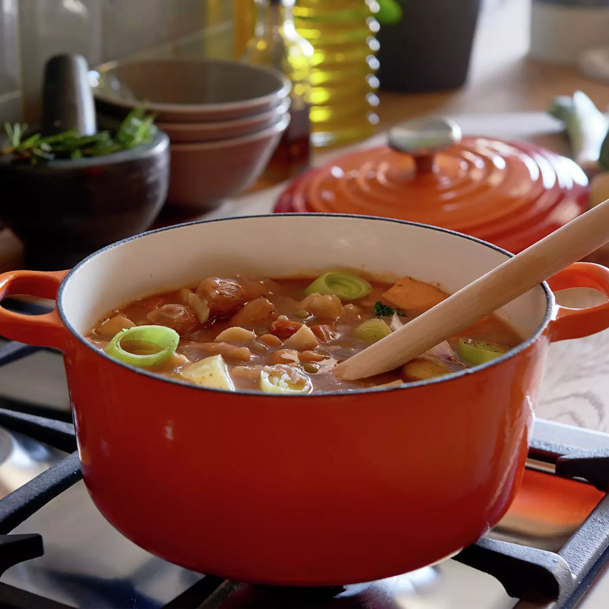 Habitat casserole dish 