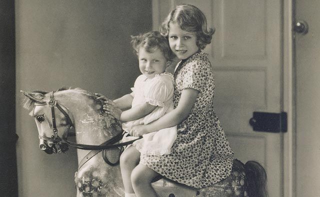 Royal Children at Buckingham Palace