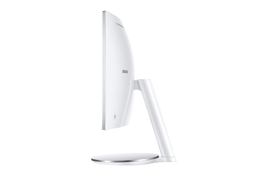 Samsung Releases First Curved Monitor With Thunderbolt 3 Support | Tom ...