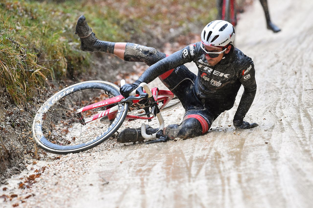 Rain and snow turned the Strade Bianche into a slippery mess