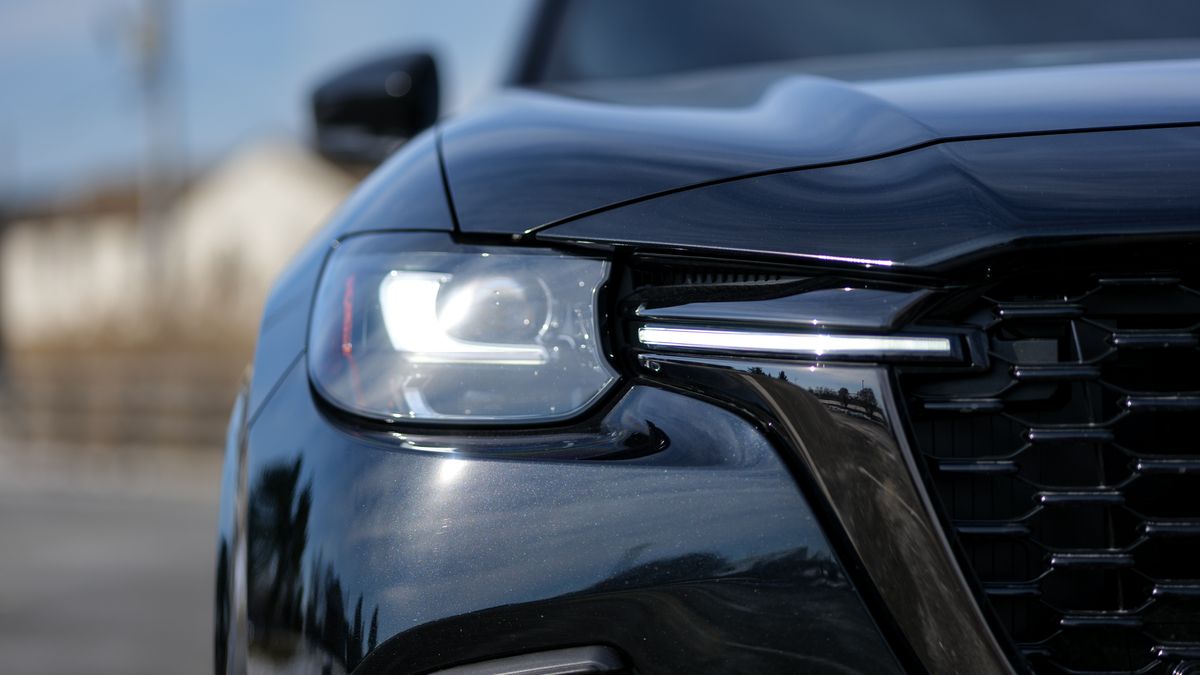 2026 Mazda CX-70 review.