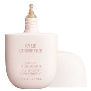 Elixir difuminador Skin Tint de Kylie Cosmetics