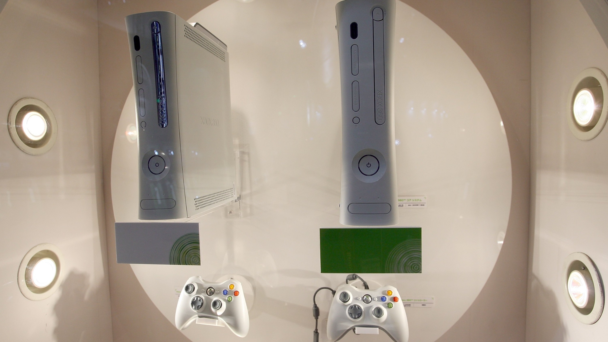 Microsoft's Xbox 360 is on display at the company's booth during the Tokyo Game Show 2006 on September 22, 2006 in Chiba Prefecture, Japan.