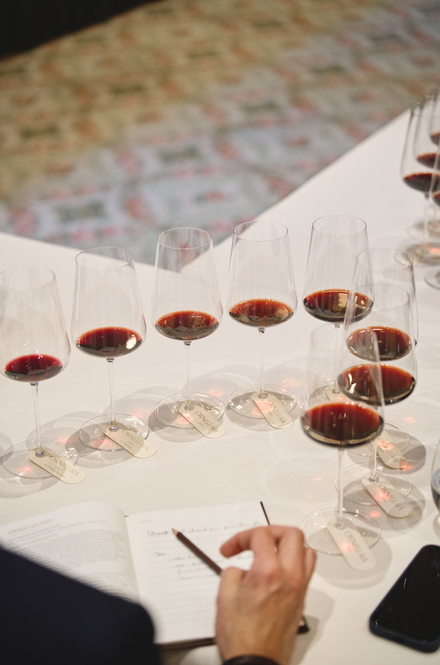 Ornellaia_Vertical-tasting_Paris_detail_2-copy.jpg