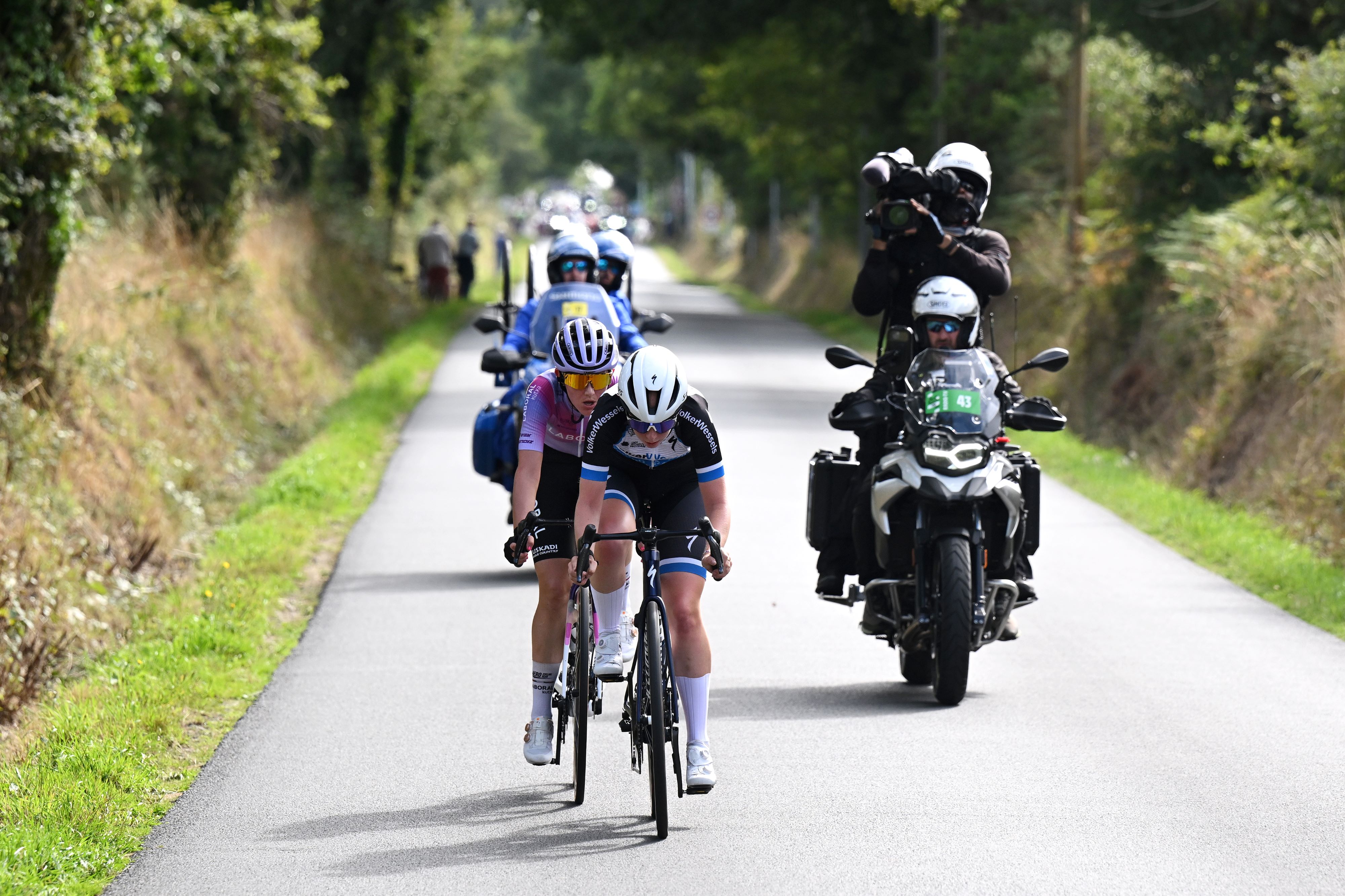 Breakaway on stage one of the Tour de France Femmes 2025.