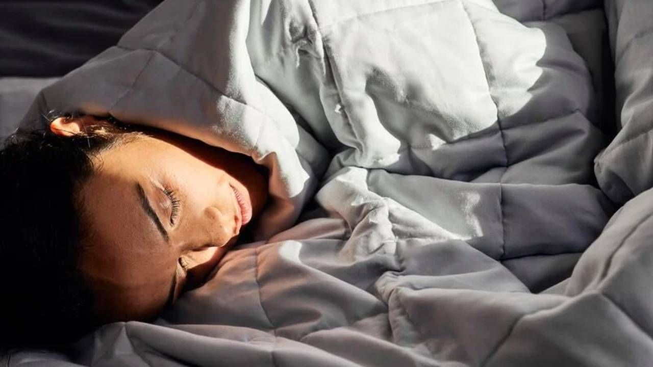 How to clean a weighted blanket top tips to clean yours the right way T3