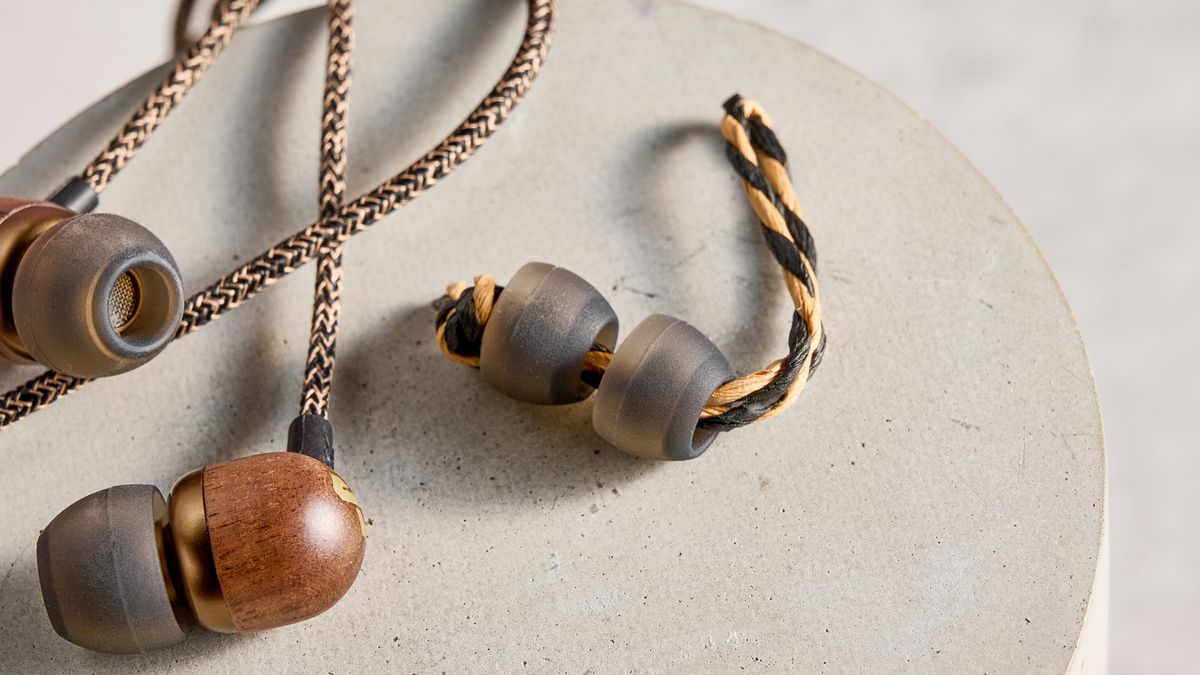 House of Marley Smile Jamaica USB-C with additional ear tips