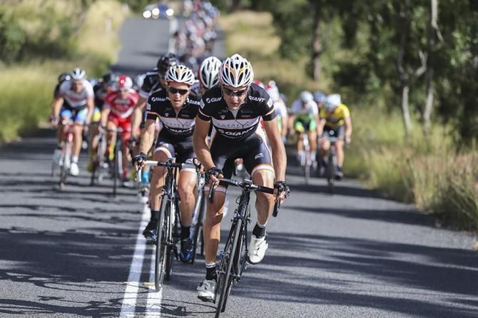 Satalyst-Giant came to the front nearing the base of Bunya for their GC man Adam Semple