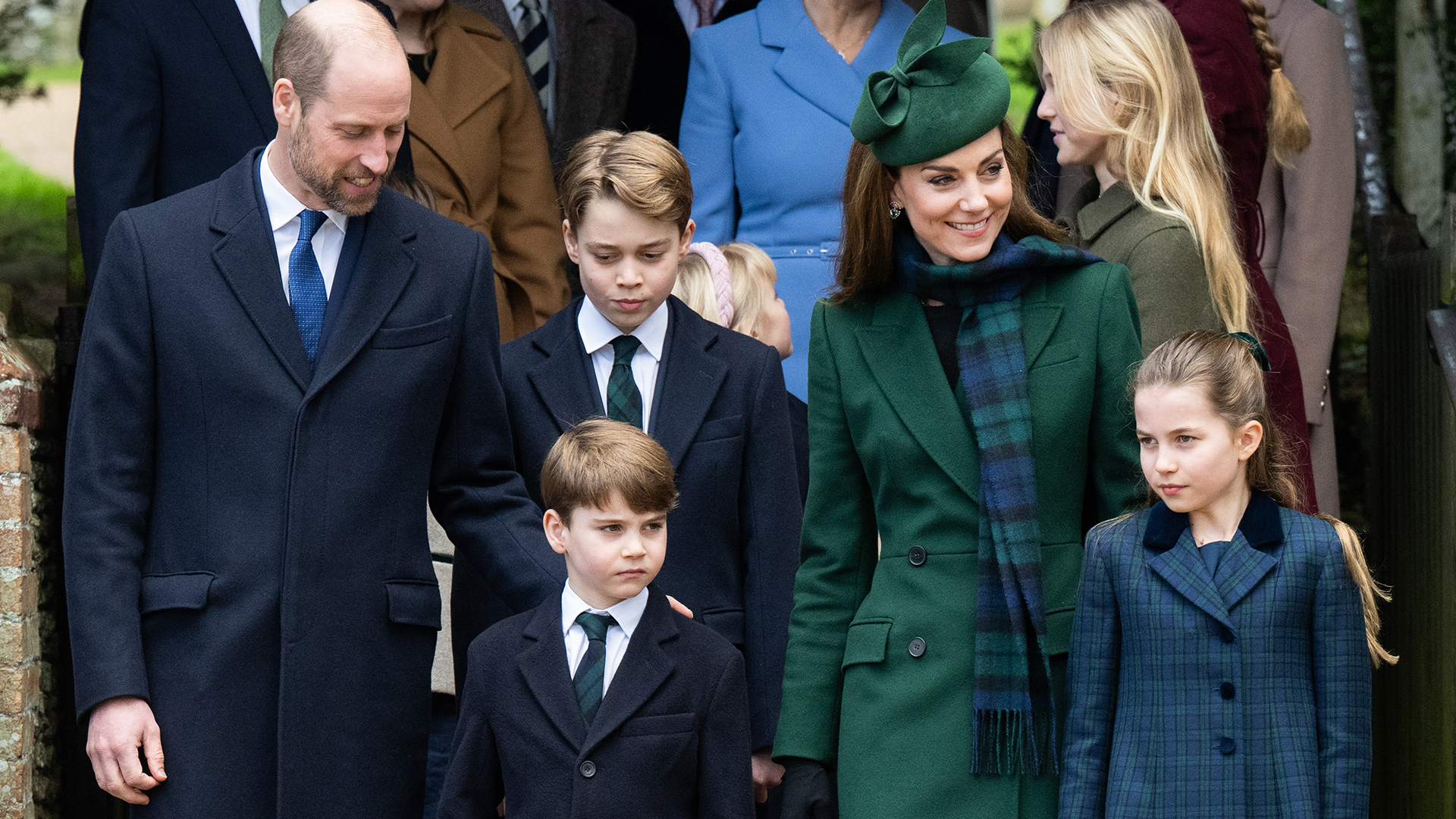 SANDRINGHAM, NORFOLK - DECEMBER 25: Prince William, Prince of Wales, Prince Louis of Wales, Prince George of Wales, Catherine, Princess of Wales and Princess Charlotte of Wales attend the Christmas Morning Service at Sandringham Church on December 25, 2024 in Sandringham, Norfolk. (Photo by Samir Hussein/WireImage)