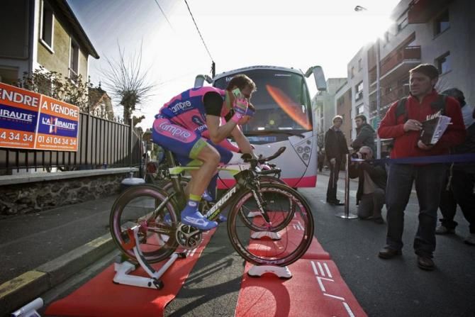 Alessandro Petacchi (Lampre-Merida) gets ready to race