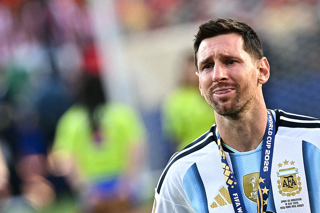 Lionel Messi burst into tears after receiving his runners-up medal following the 2026 World Cup final