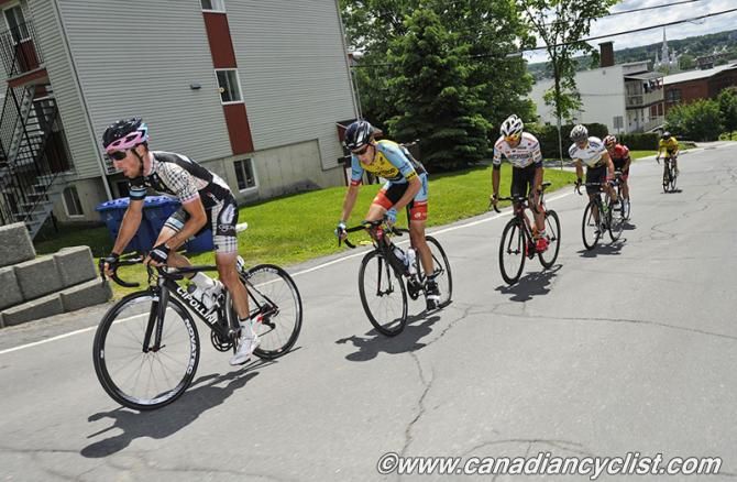 Mike Woods (Amore-Vite) and Rob Britton (Team SmartStop) leading the final break