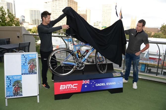 Caden Evans and David Zurcher unveil the new BMC teammachine.