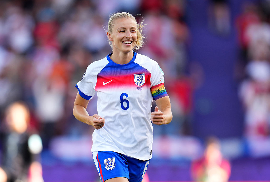 Leah Williamson celebrates