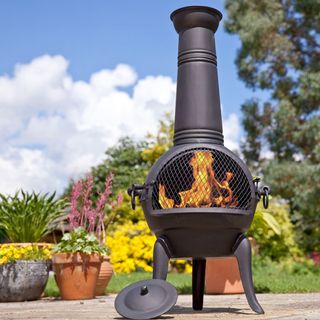 B&Q Cuba Cast Iron and Stainless Steel Chiminea