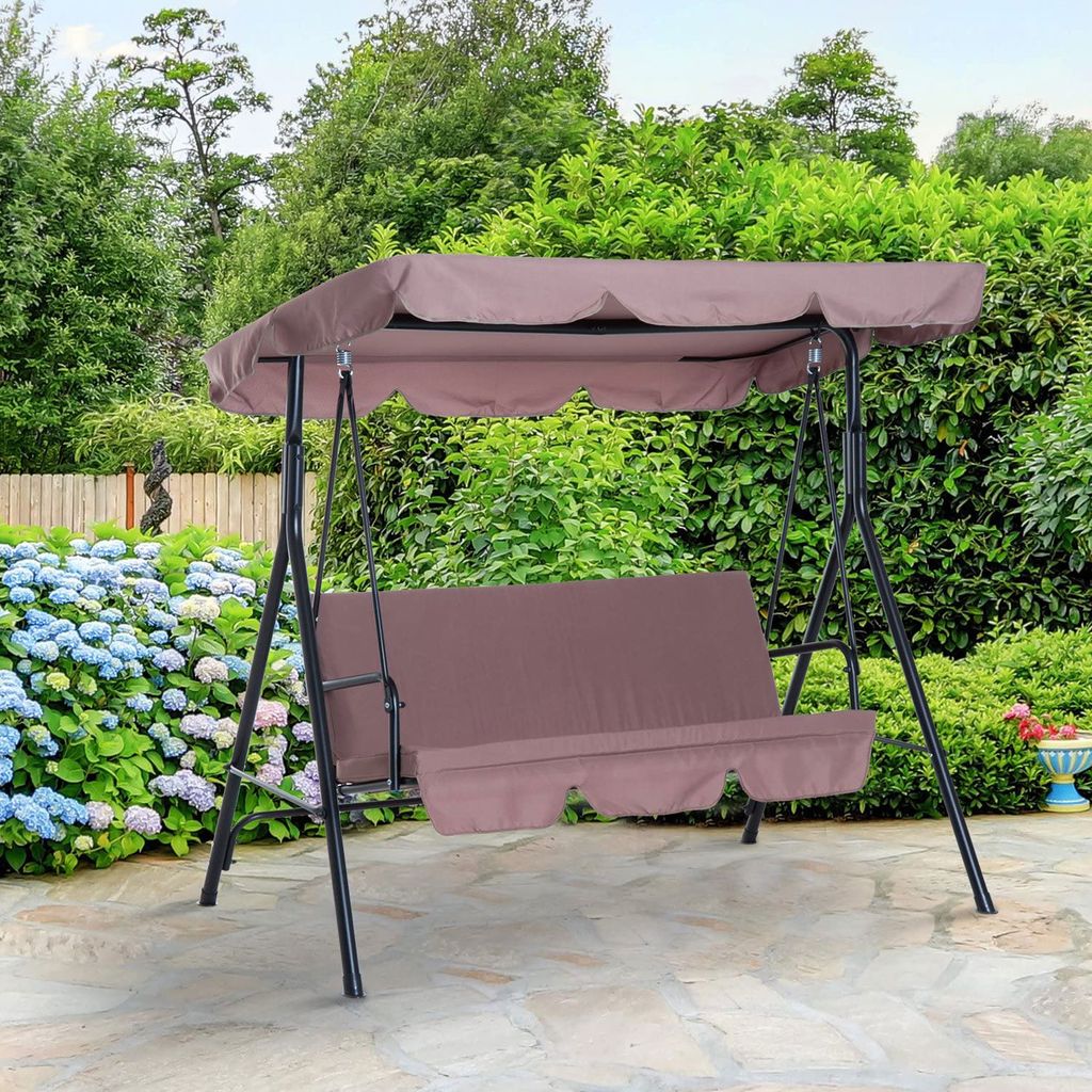 5 Amazon garden furniture bestsellers to add to your wish list | Real Homes