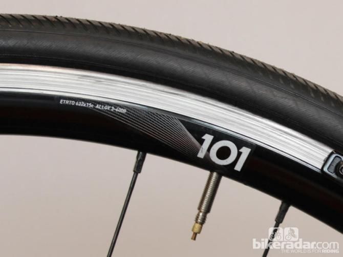 Duggan trains on Zipp 101 clincher wheels
