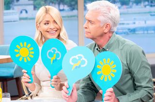 holly willoughby swears drunk holiday phillip schofield