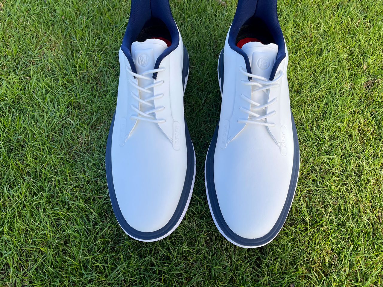 Birdeye view of the Gallivan2r shoes