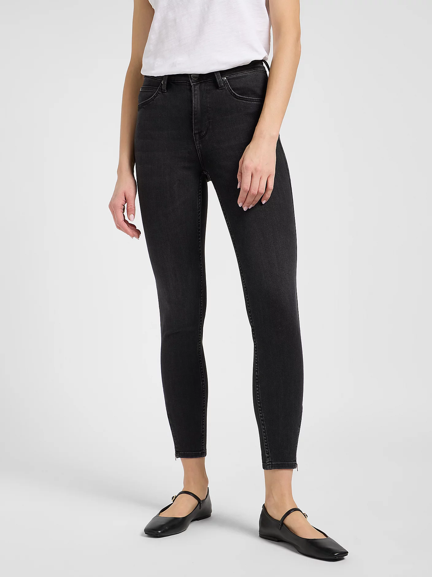 Scarlett High Zip Skinny Jeans