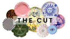 Collection of maximalist plates