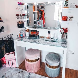 dressing table in dressing room