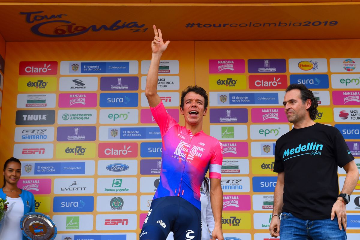 Rigoberto Uran celebrates after his team's victory