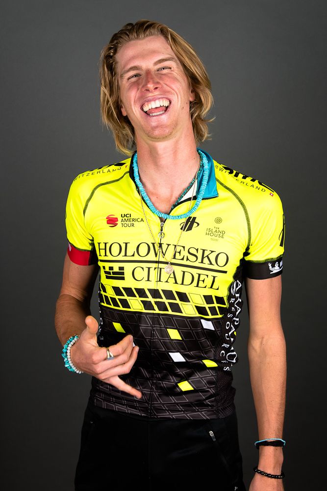 TJ Esienhart shows off the 2018 Holowesko-Citadel jersey