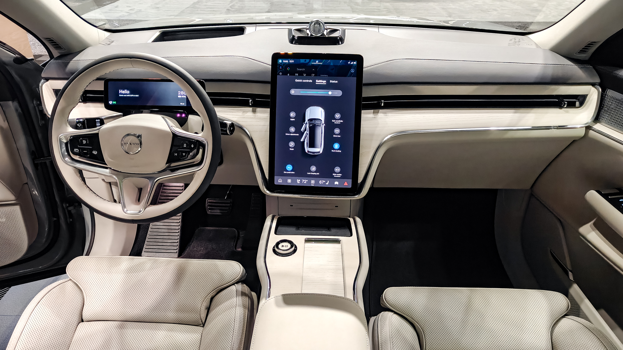 2026 Volvo EX90 at NYIAS 2026.