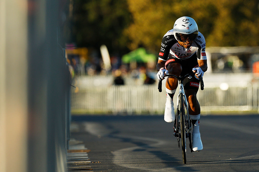 Jhonatan Narv&amp;aacute;ez