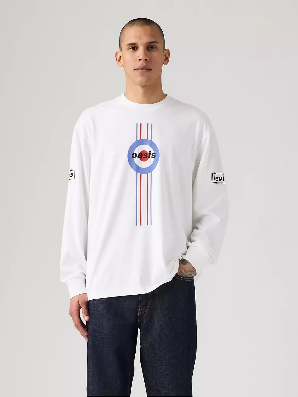 Oasis Levi's collection: White long sleeve t-shirt with stripes down the front