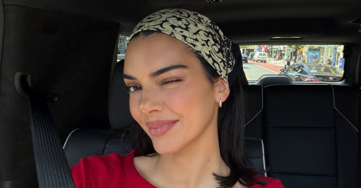 Spotted in Kendall Jenner’s Post-Workout Routine: The K-Beauty Sculpting Tool That’s 30% Off RN