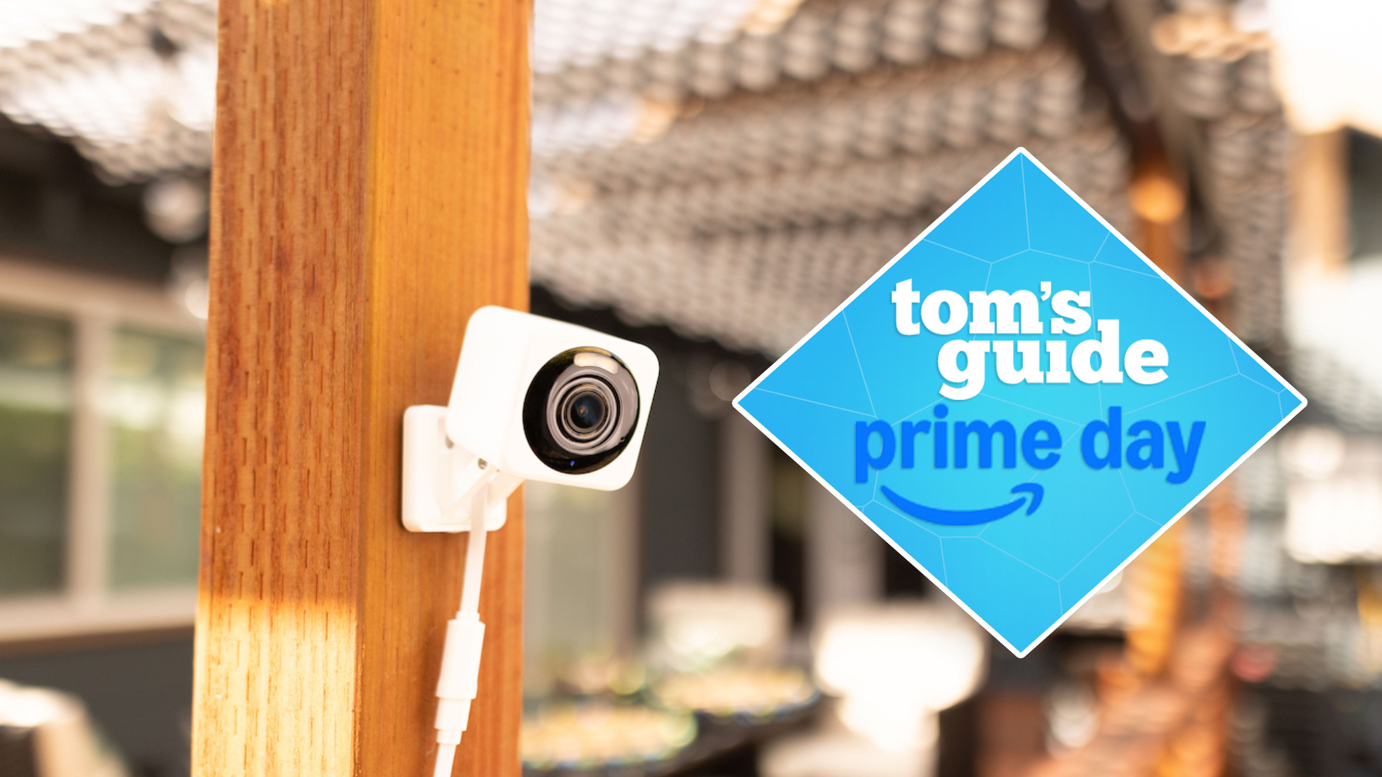 Wyze Cam v4 mounted to outdoor beam
