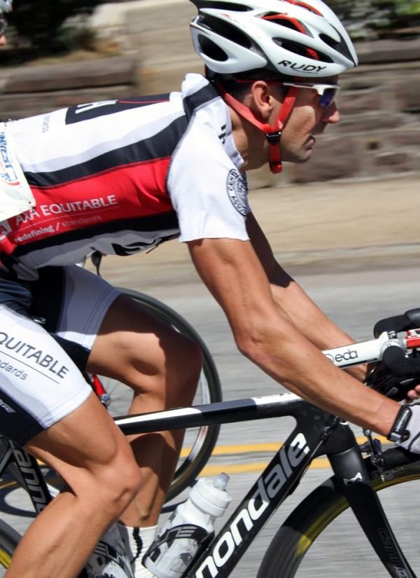 John Loehner (AXA/Equitable) tried to bridge tpo the break on the descent but it was to no avail.