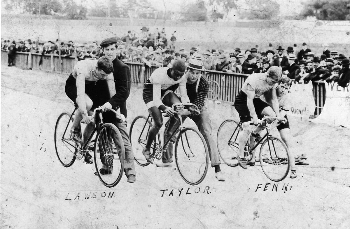 Major Taylor held at the start with Iver Lawson and Willie &quot;Boy Wonder&quot; Fenn, Sr in the Newark Velodrome, 1901