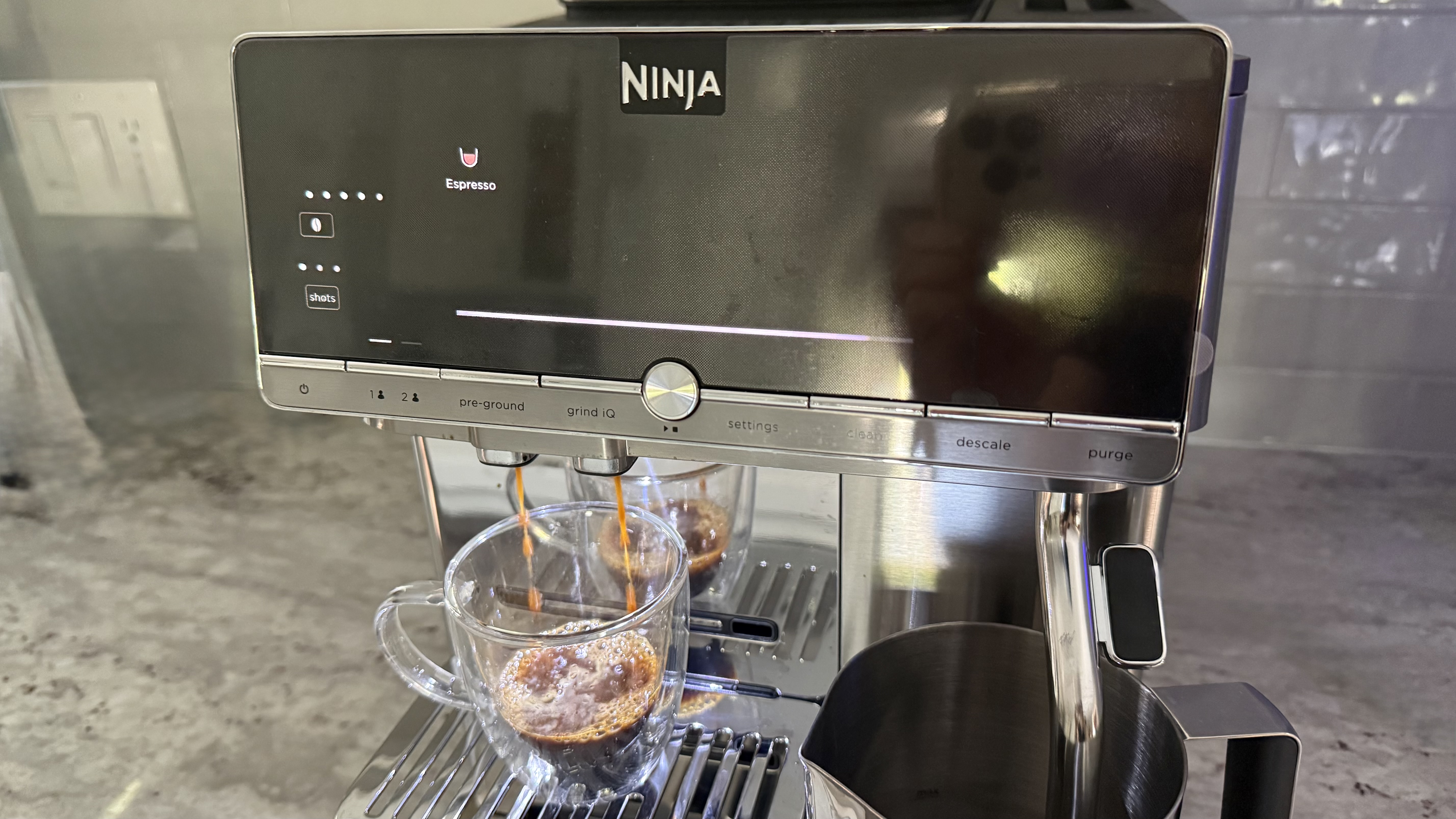 Ninja AutoBarista Pro brewing espresso for User One